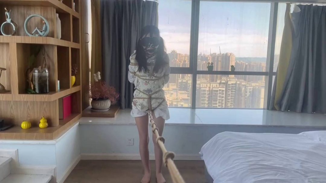 肉丝股绳走绳 团缚憋气挑战肉丝股绳走绳 团缚憋气挑战-1