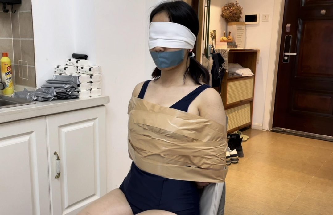 【缚艺录】【小语定拍】按照客户给的图片，做一个绳缚后手的讲解，再胶带的捆绑挣扎-5