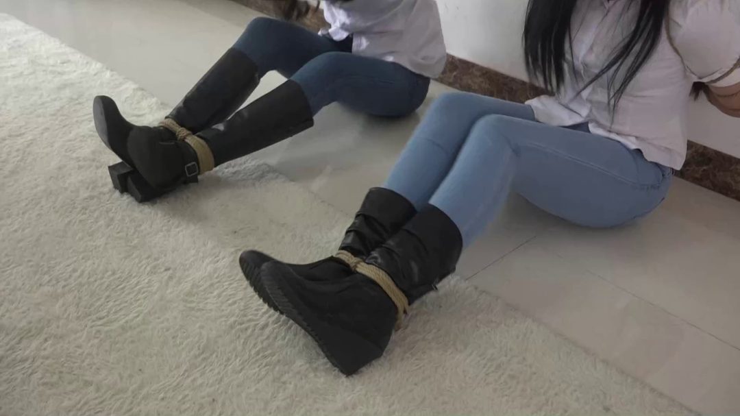 定拍捆绑入狱的女孩-6