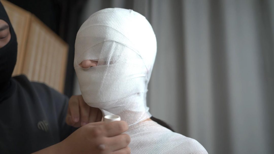 【小语】 严实地封嘴之后，驷马绑起来，慢慢挣扎去吧-4