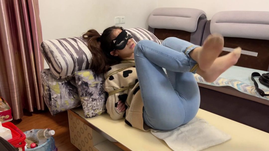 团缚按摩体验-6