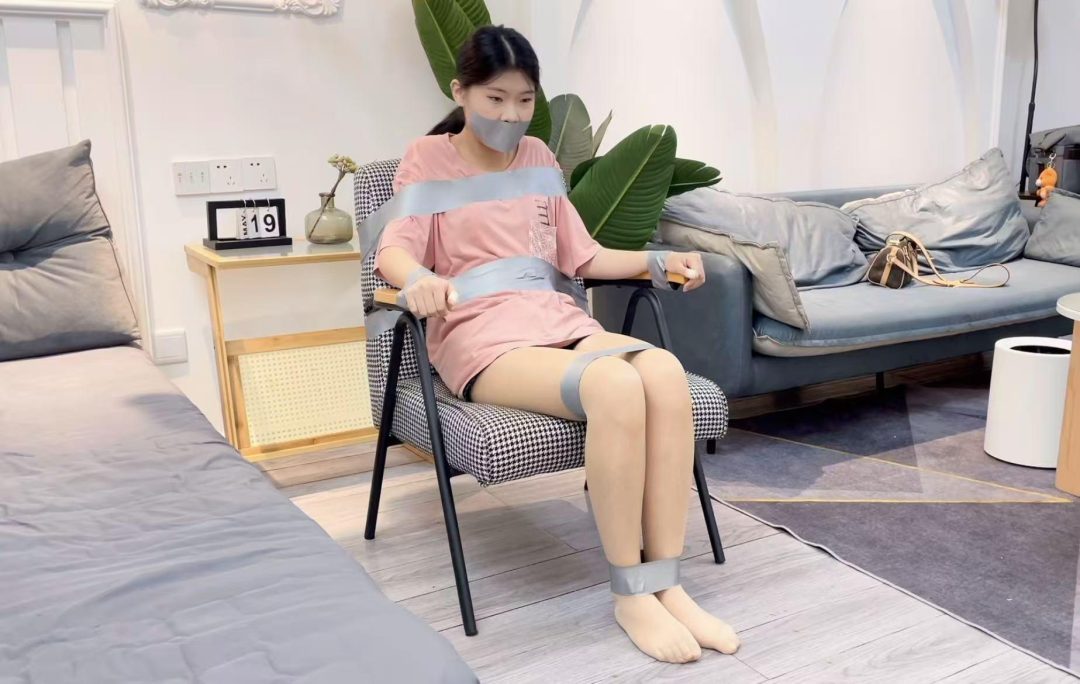 【缚艺录】】【小菲】新模小菲，胶带捆绑的体验-5