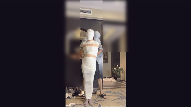 灰丝小清新超紧木乃伊包裹窒息一小时妹子已经意识模糊把自己当成了个木乃伊-3