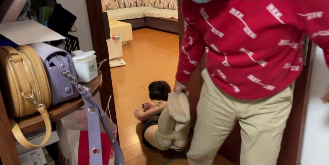 定拍日式捆绑、堵嘴挣扎 紧缚＋逃跑-10