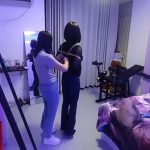 偷玩的妻子（1）舔脚，狗爬，皮带抽打
