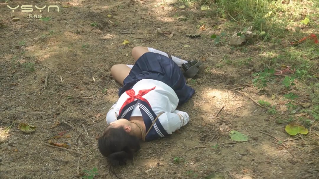 【毒雨焚花】狡猾的大学生刘雨运输贩卖违禁品被捕后抗拒被严惩拷罚供认不讳宣判死刑立即执行-12