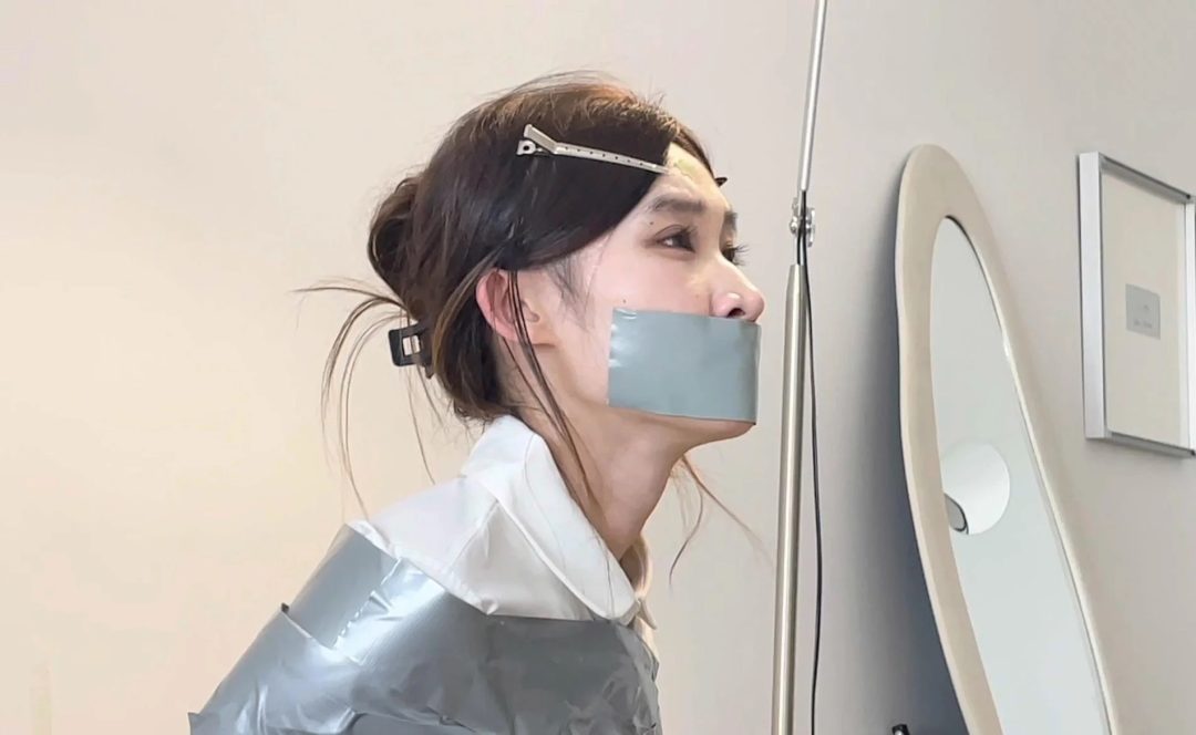 【缚艺录】【小伟】新模的胶带捆绑体验-6