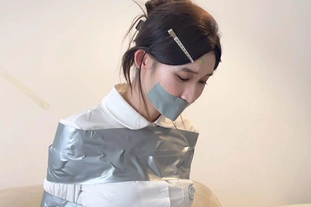 【缚艺录】【小伟】新模的胶带捆绑体验-4