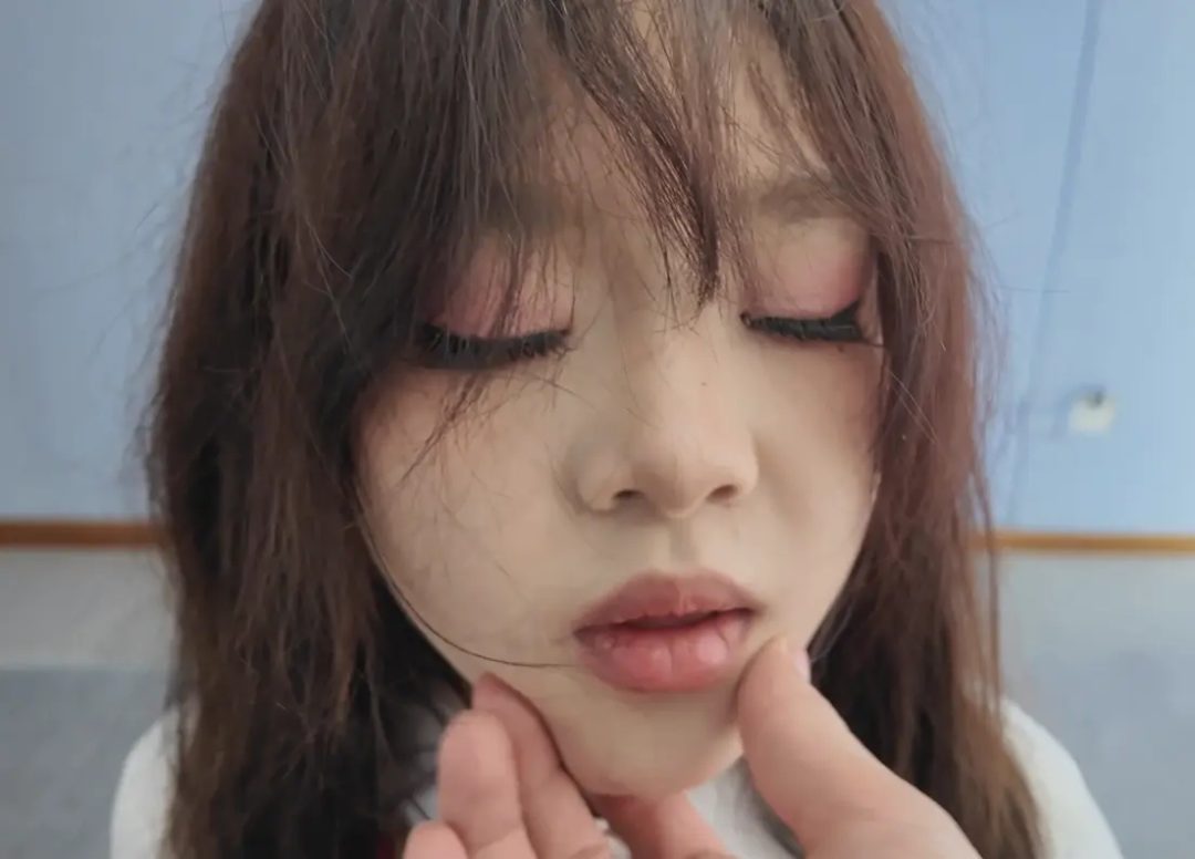女m宛然绳艺捆绑访谈聊天-1