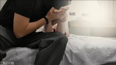 定拍剧情向：小茹！入室偷玩！美腿！裸足！掐晕昏迷！-5