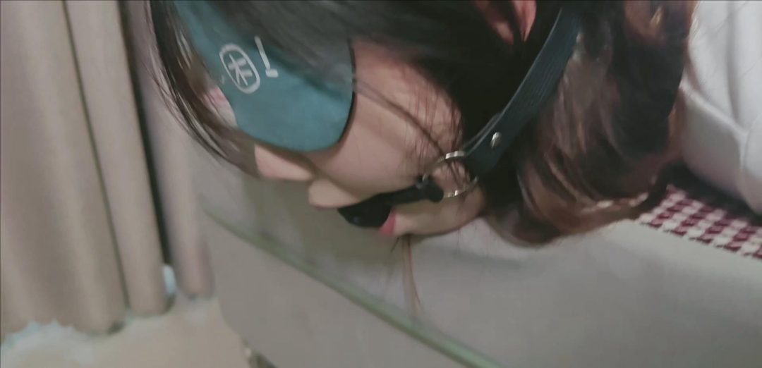 《GD绳束》（客户定拍）模特桃桃 真空穿水手服紧缚 第一次戴上口球 滴蜡 后面有小彩蛋-6