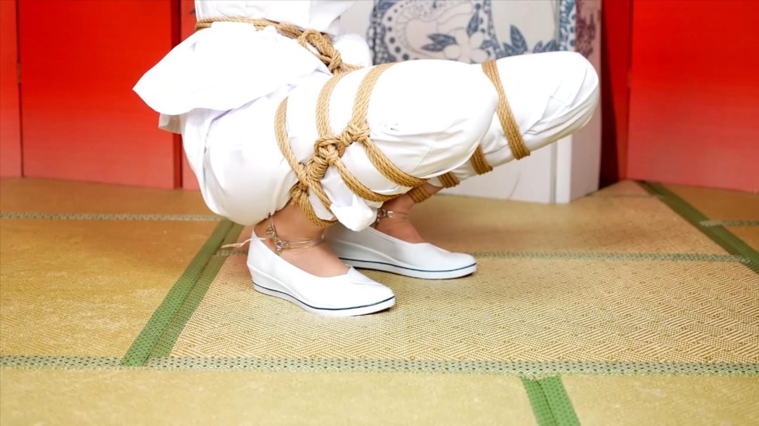 象人定拍-护士服，强制踮脚放置-6