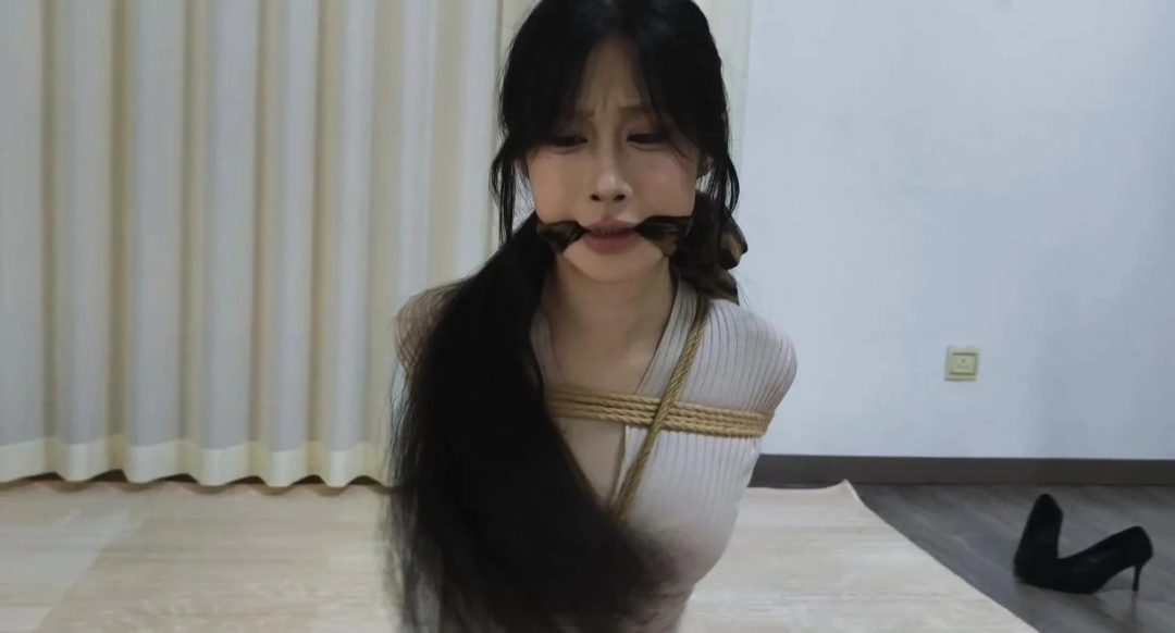 -4