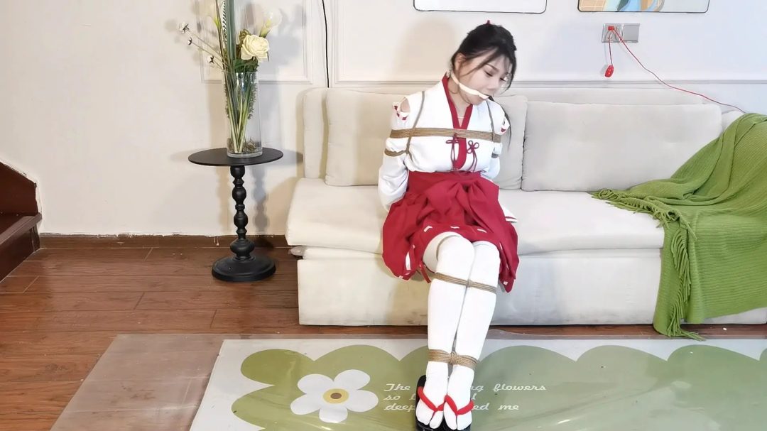 【嫣儿】定拍红白巫女其一-4