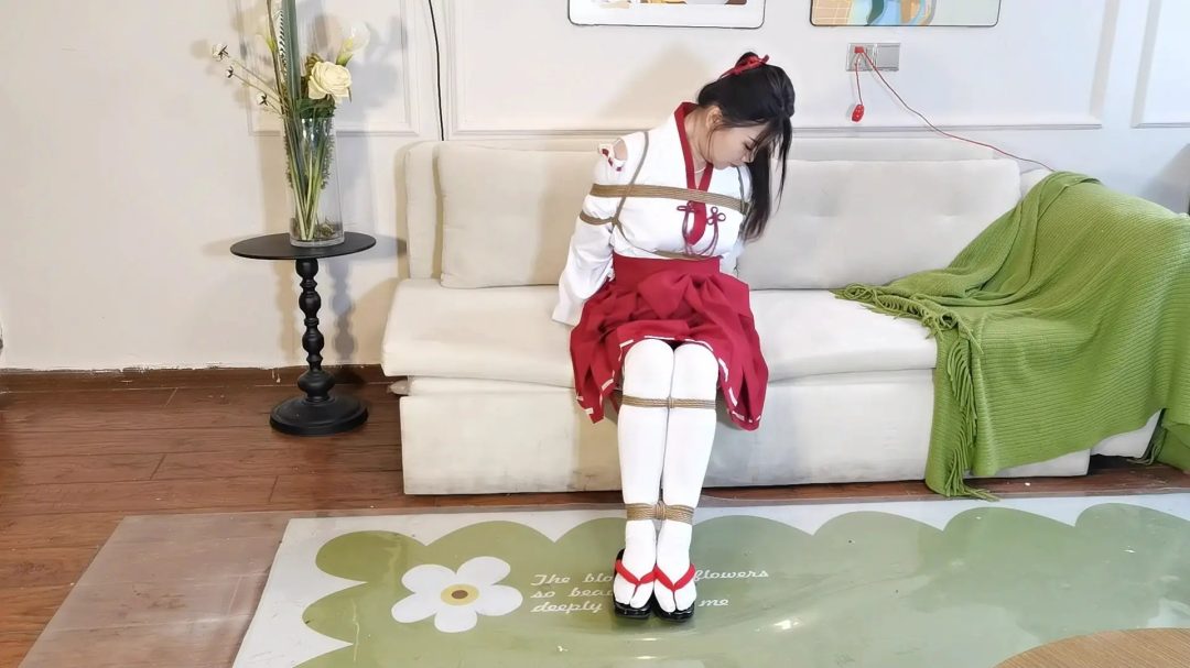 【嫣儿】定拍红白巫女其一-3