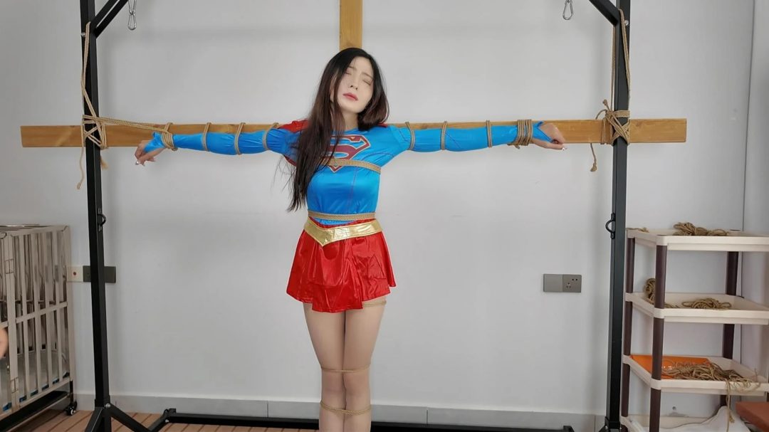 女超人遇难记之佳佳-7