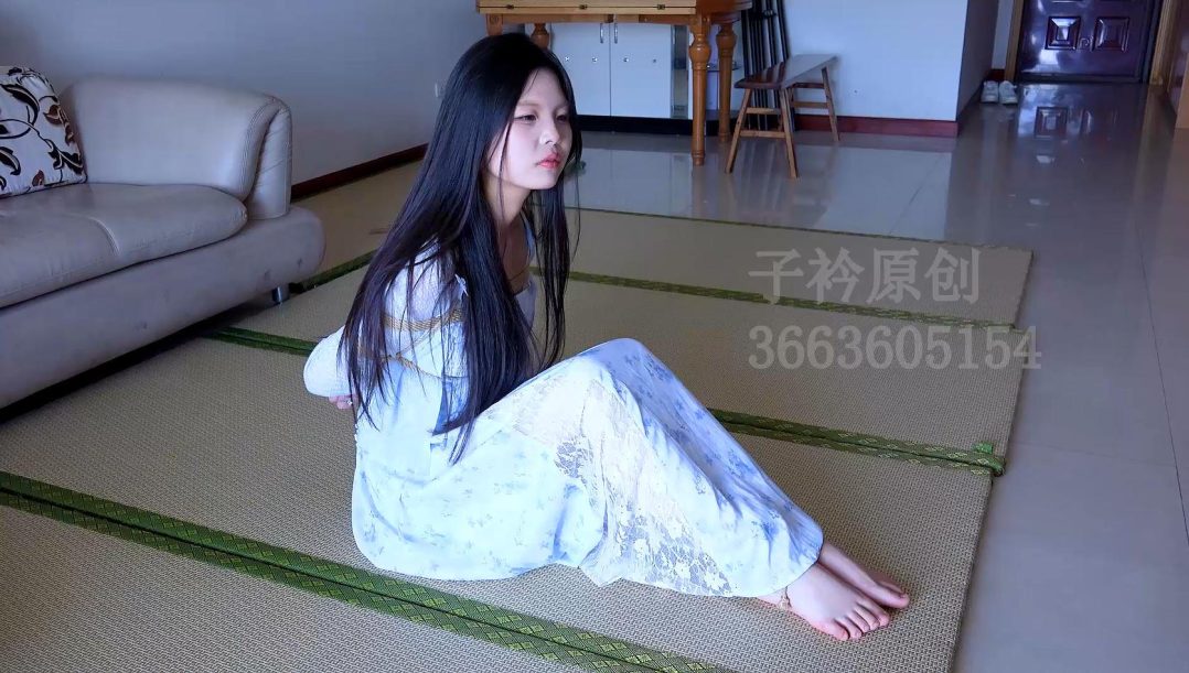 新模试镜 趴着会压到胸疼-2