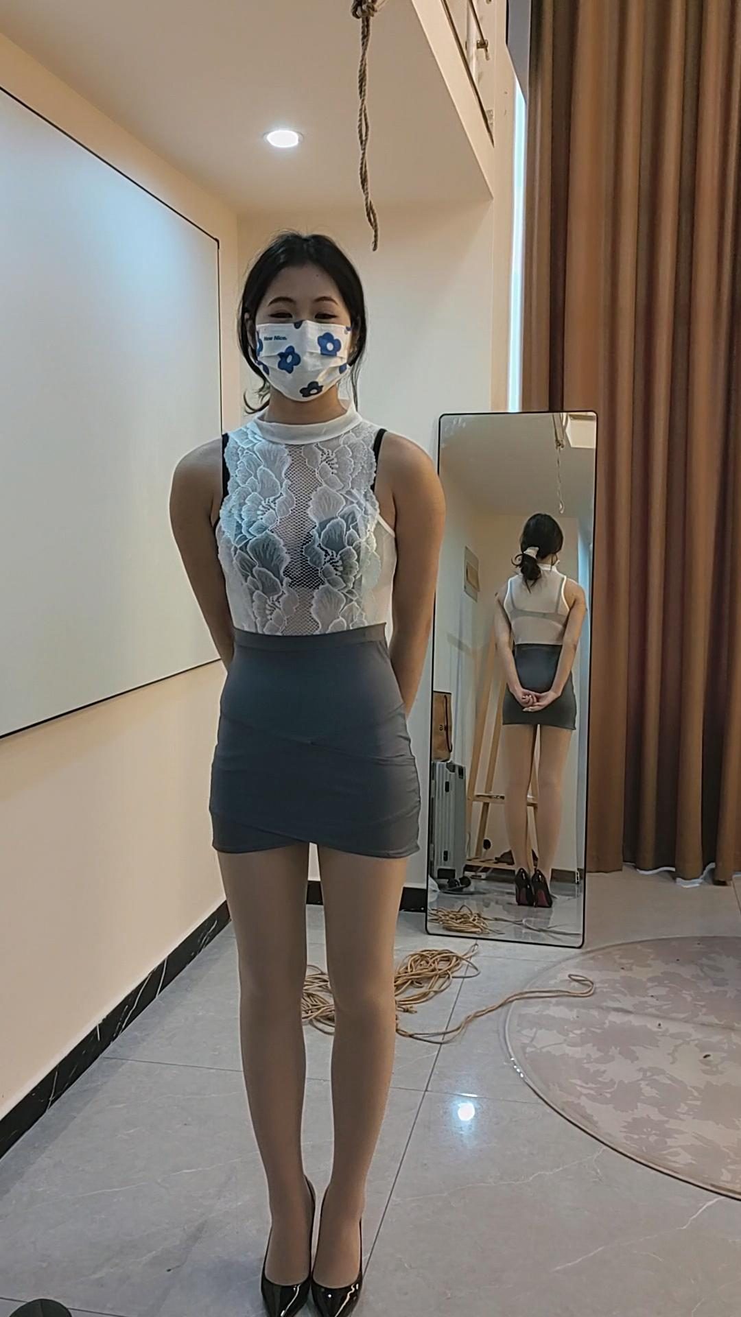 文慧透视装美胸！直臂弯腰吊！手全麻！-1