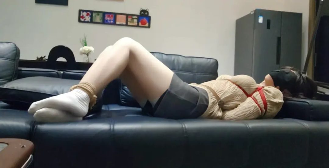 （小林）领导是我的前女友 ：下半-3