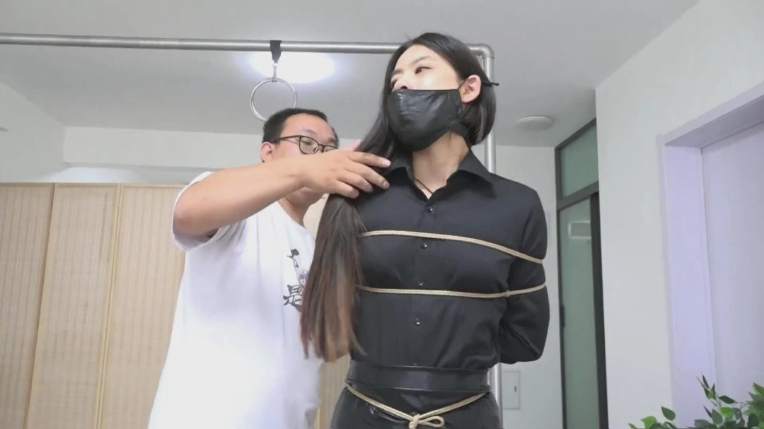猎美陷阱·掉入陷阱的缥缈仙子-1