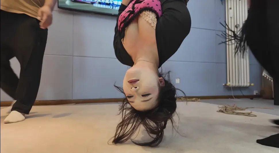 空虚大公子 误入狼穴的小美女淼淼-5