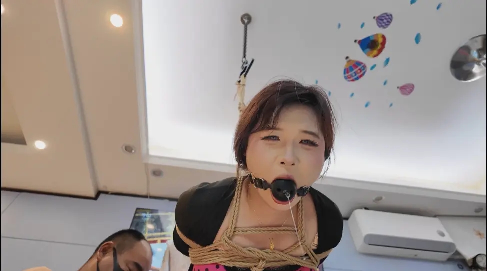 空虚大公子 误入狼穴的小美女淼淼-3