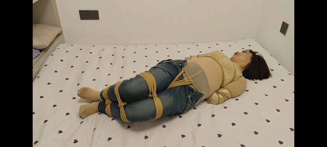肆零叁 闺蜜游戏（紧缚挣扎，挑战脱缚）-2