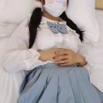 《纯情校花的春梦01》昏迷、春梦，调教、TK、打脚心、双马尾、白丝