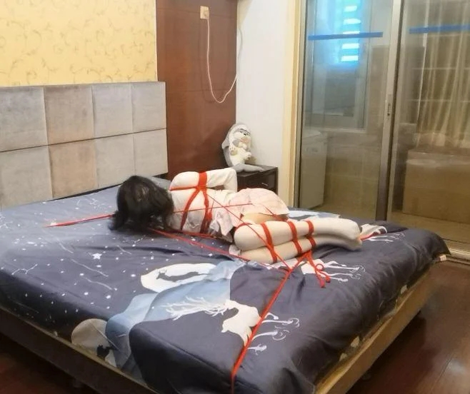 床上日式驷马自缚教程-6