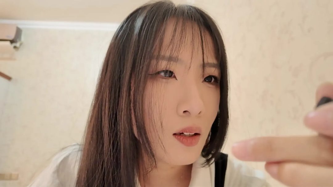 她们的故事·柠琪·租房遭遇偷拍男-2