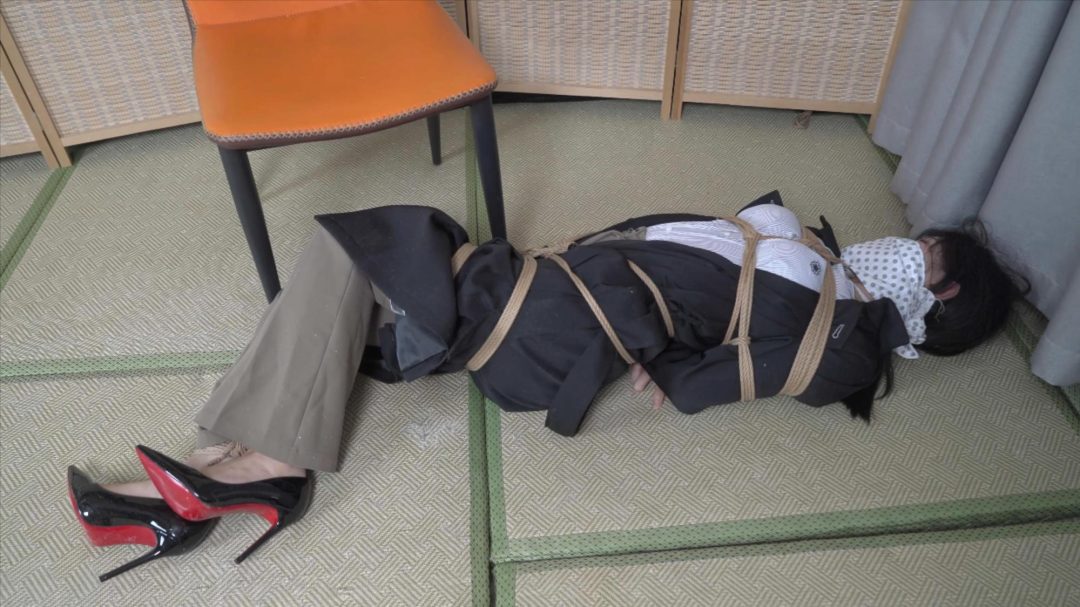 蒙嘴，挣扎-6