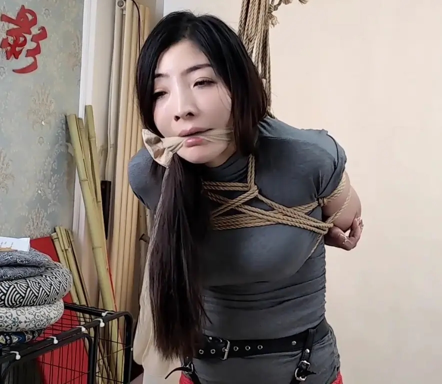 随心原创 佳佳 坐吊放置 嗨的停不下来 止不住的抽搐-3