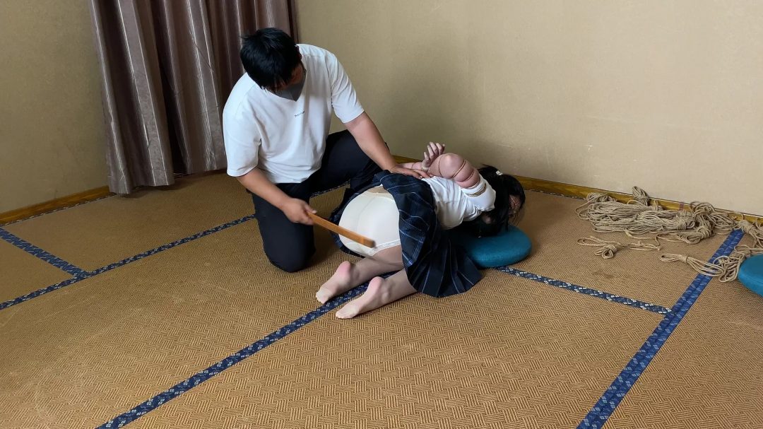 【山鬼工作室·】新模特--在校大学生邓欣欣。初次体验。柔韧性还不错。接受度高-3