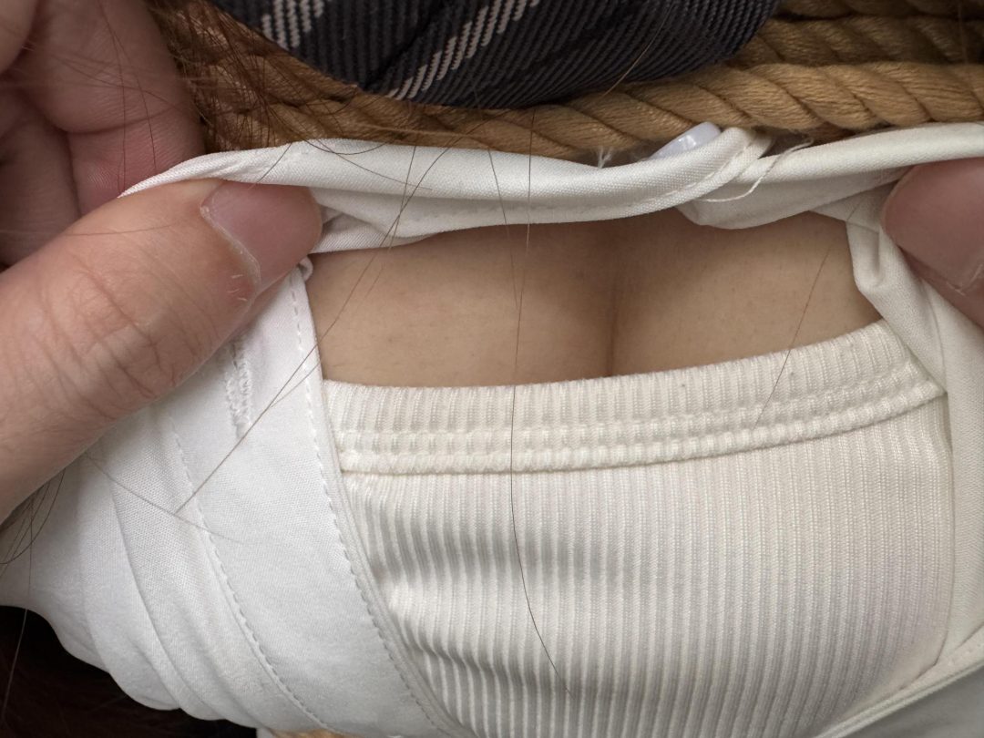 迷路女大学生 胸缚 挠痒 木桩 皮鞭 眼罩 蒙眼 户外 昏迷 恋足 伪装 捆绑 控制 挣扎-2
