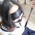 【缚予】X【荷仙少女】联动！小雨+阿玥双人椅子连缚+严厉抽打+挠痒摸胸，耳光、胸、屁股、大腿一样不落，俩主人还坏坏地和小m们玩起了游戏..