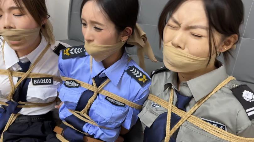 【金宝定制】三位女保安捆绑放置-6