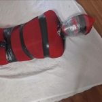 【狸猫】女M多层丝袜睡袋捆绑，胶带紧缚，严密窒息