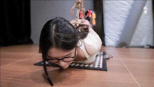 【试炼】-眼镜妹体验超级难受直臂驷马放置+郊狼电击口水直流-3
