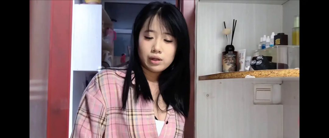 医学院女学生-1