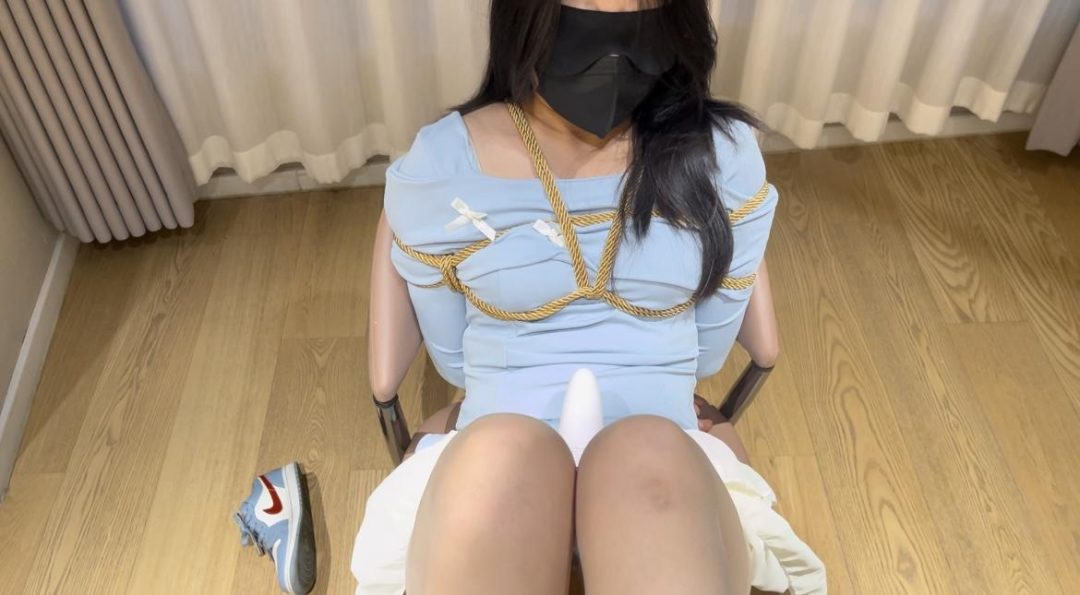 【久安安】目前为止拍的最爽也是看的最爽的一期，女大裙子白袜aj1诱惑满满，啵啵贝全程高能刺激，时不时二重刺激-2