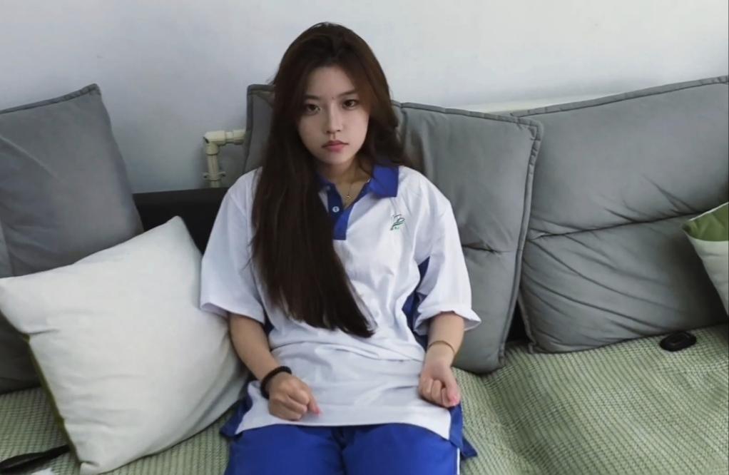 【禾一原创】（私人订制）《学妹劫难》又御又甜的小饱惨歹徒折磨-1
