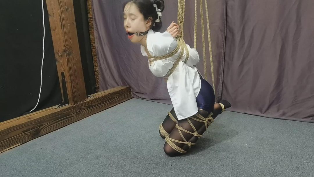 绳屋藏娇 定拍：艺仙儿后手观音吊缚-1