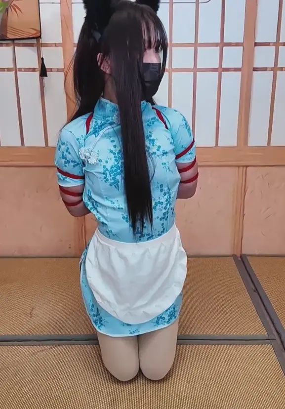 颜颜捆绑挠痒，黑暗放置被吓哭-3