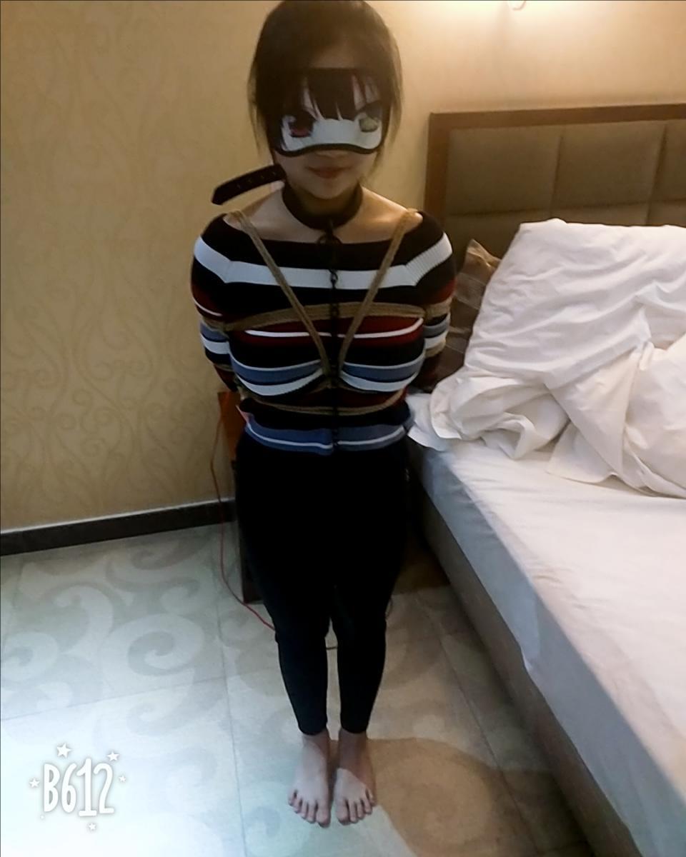 高中女生の驷马移动能力测试(模特已成年)-5