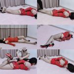 红衣女子之欧式直臂紧缚股绳大腿根部勒痛极限驷马绳子勒嘴放置挣扎(疼的叫)