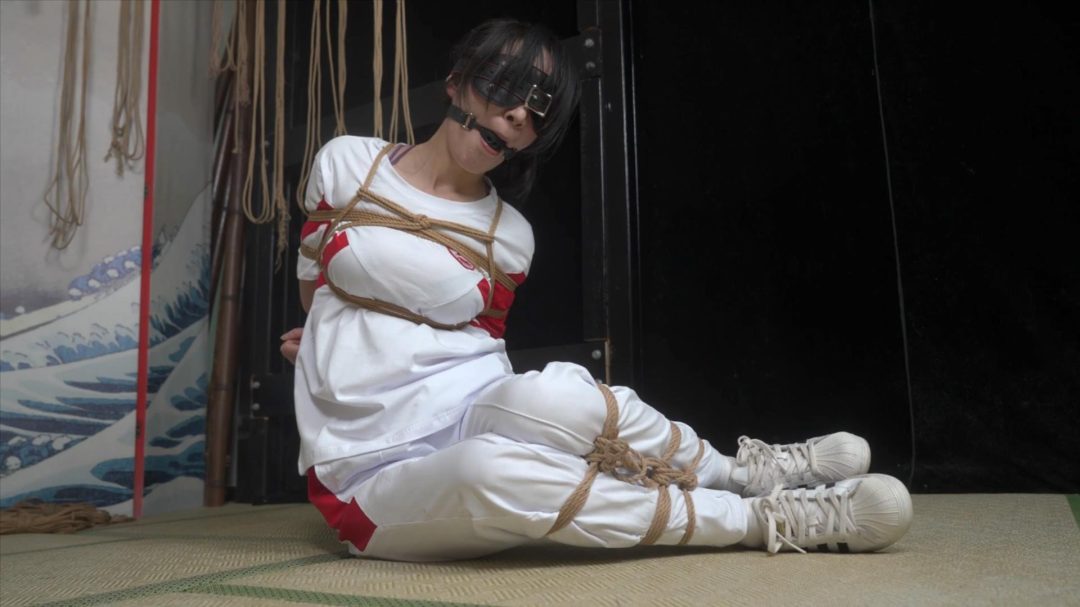 象人定拍-嗷嗷-校服贝壳头紧缚挣扎TK-4