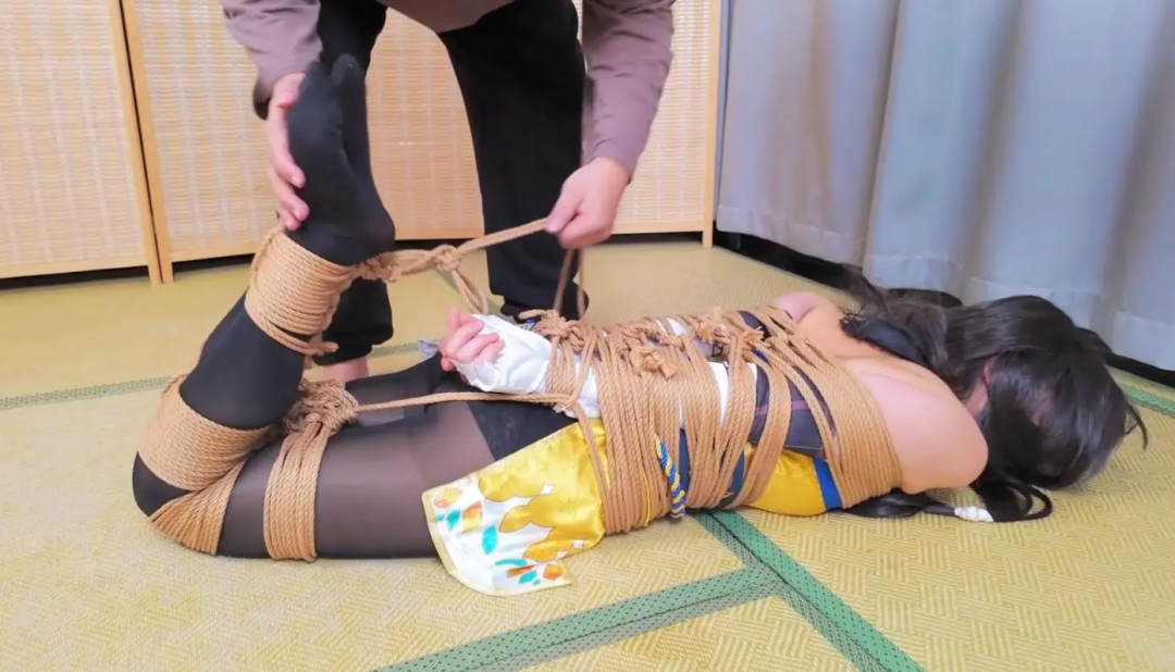 象人定拍，胡桃束缚-6