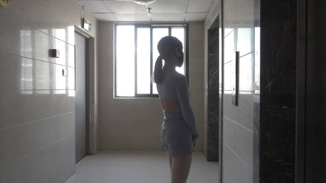 体操服，下课后..股绳 驷马捆绑 体操服 吸尘器-1