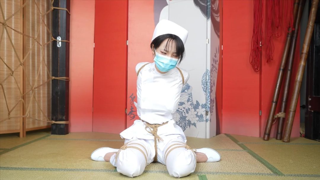 象人定拍-护士服，强制踮脚放置-5
