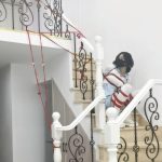 日式折腿电击上楼梯拿钥匙自缚